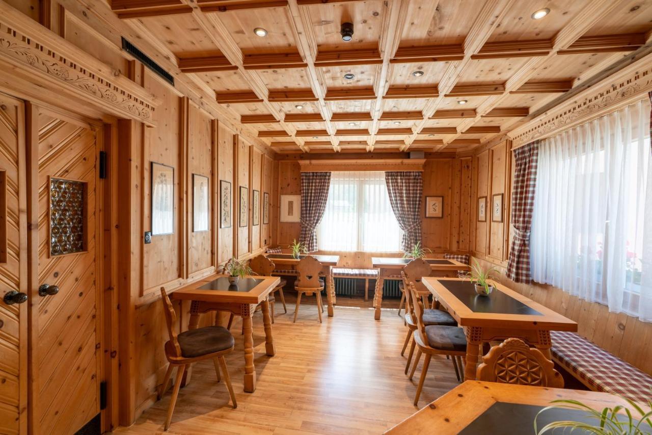 Hotel Alpina Zernez Zewnętrze zdjęcie