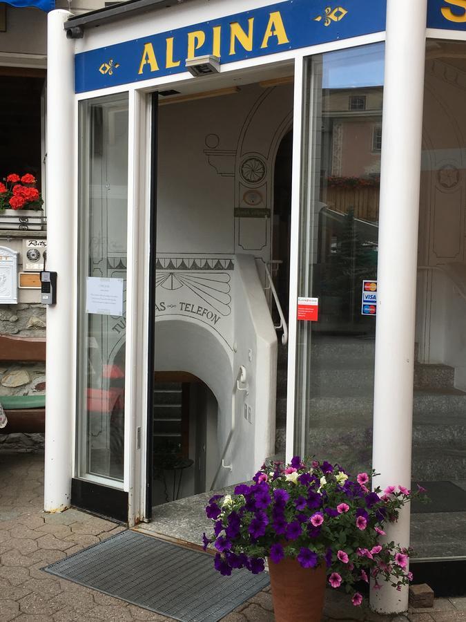 Hotel Alpina Zernez Zewnętrze zdjęcie